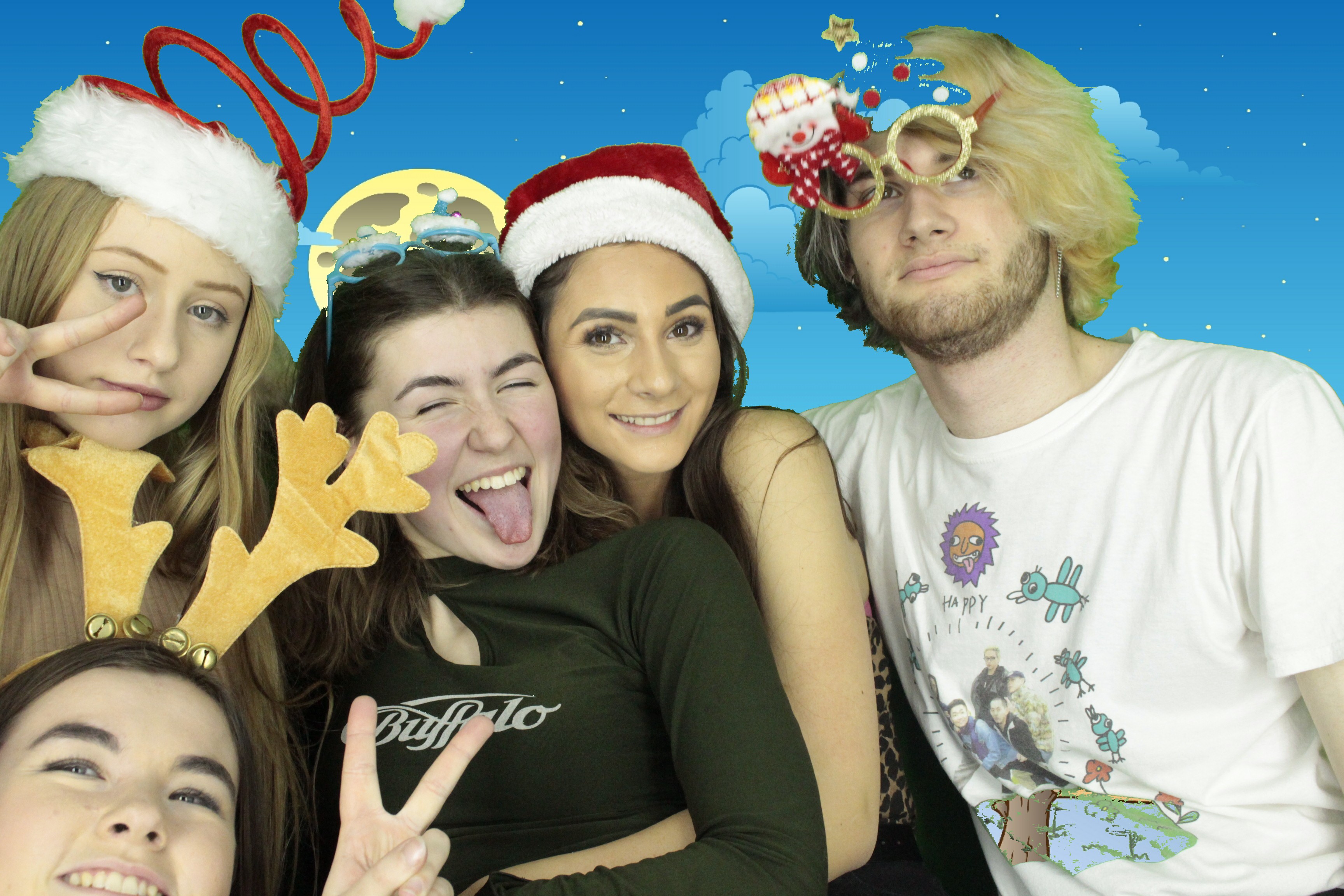 Waitrose Christmas Party 2019 | View more photos from the event at gallery.myphotoboothexperience.co.uk/u/MyPhotoBoothExperienceLtd/Waitrose-Christmas-Party-2019